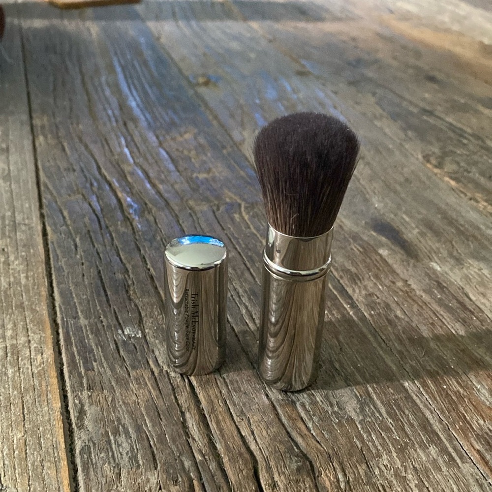 Trish McEvoy Retractable Face/Powder Brush
